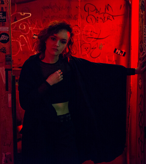 Olivia Cooke as Dylan