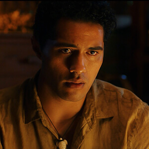 Alex Tarrant<br>as<br>Toutai Paletu’a