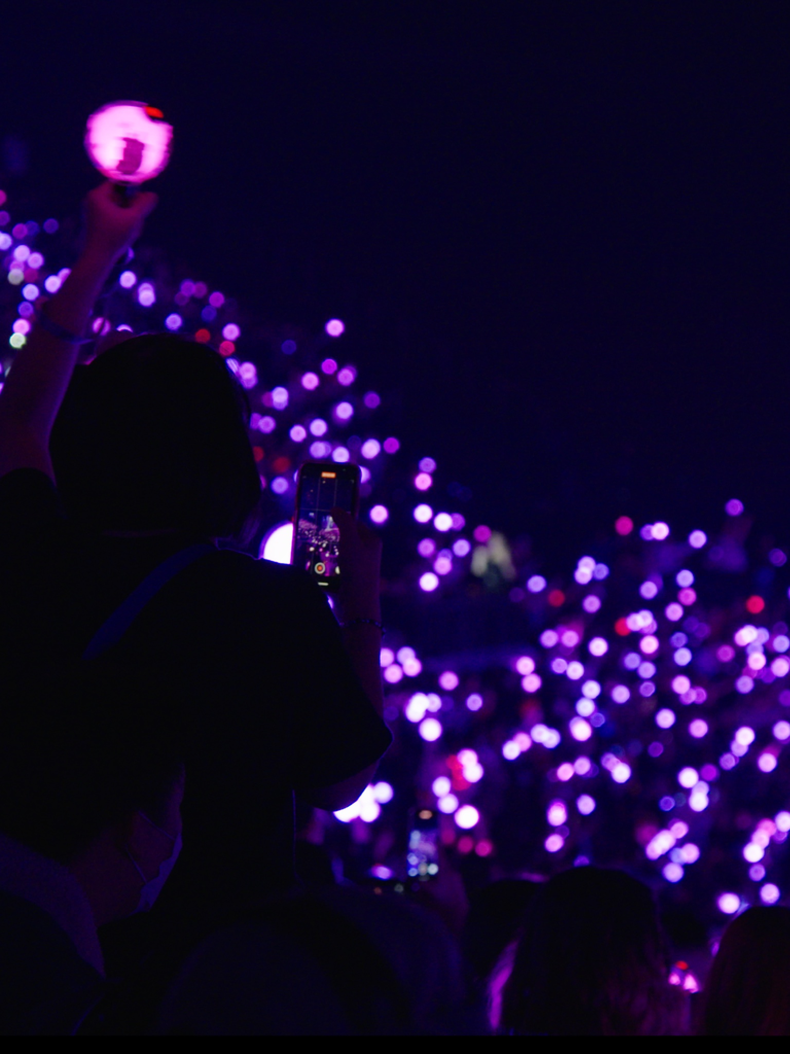 BTS ARMY: FOREVER WE ARE YOUNG